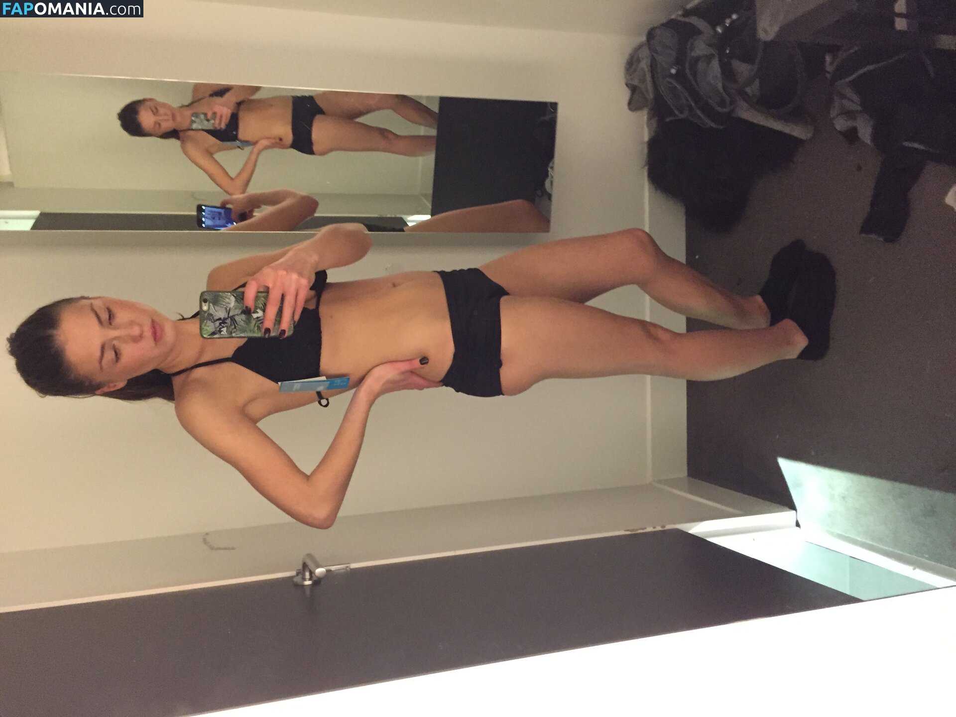 Sophia Roe Nude Leaked Photo #39