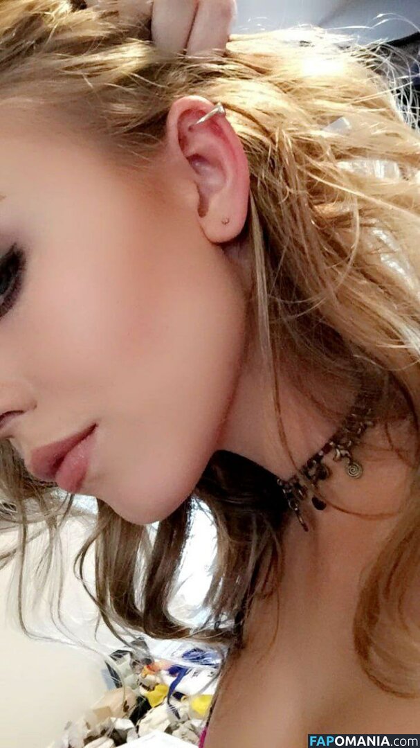 Sydney Sweeney Nude Leaked Photo #4888