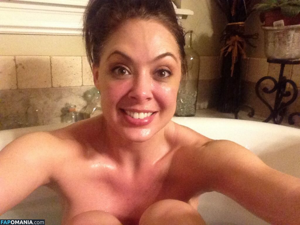 Tanea Brooks Nude Leaked Photo #4