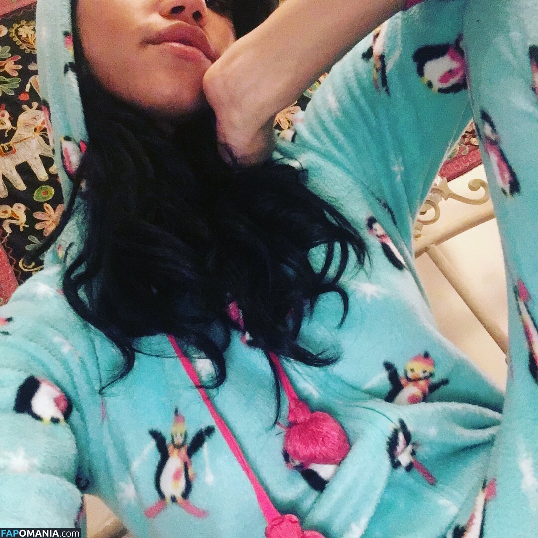 Vick Hope Nude Leaked Photo #355