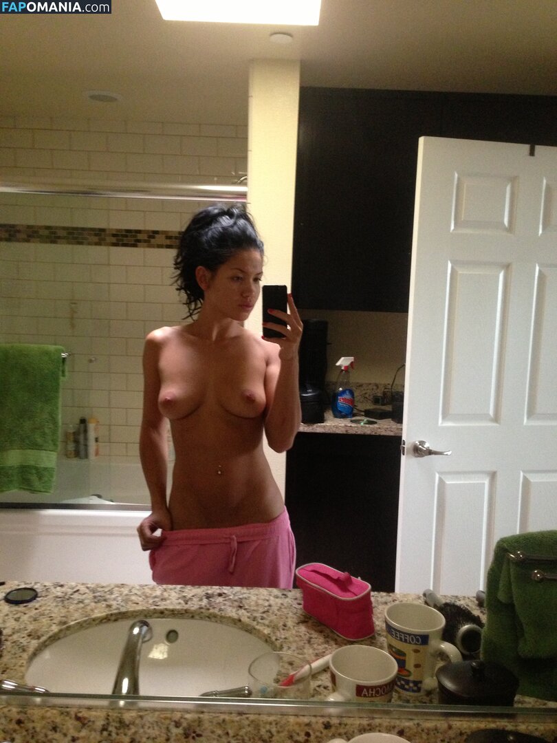 Wailana Geisen Nude Leaked Photo #7