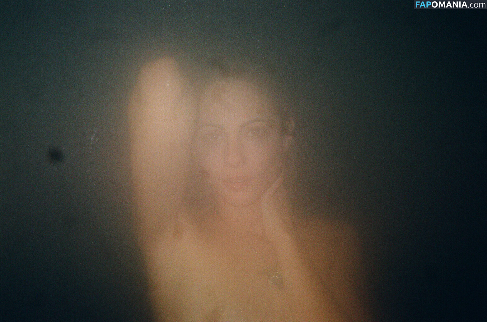 Willa Holland Nude Leaked Photo #29