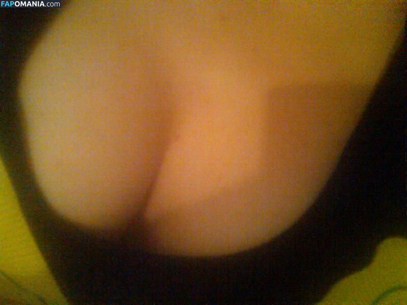 Yvonne Strahovski Nude Leaked Photo #45