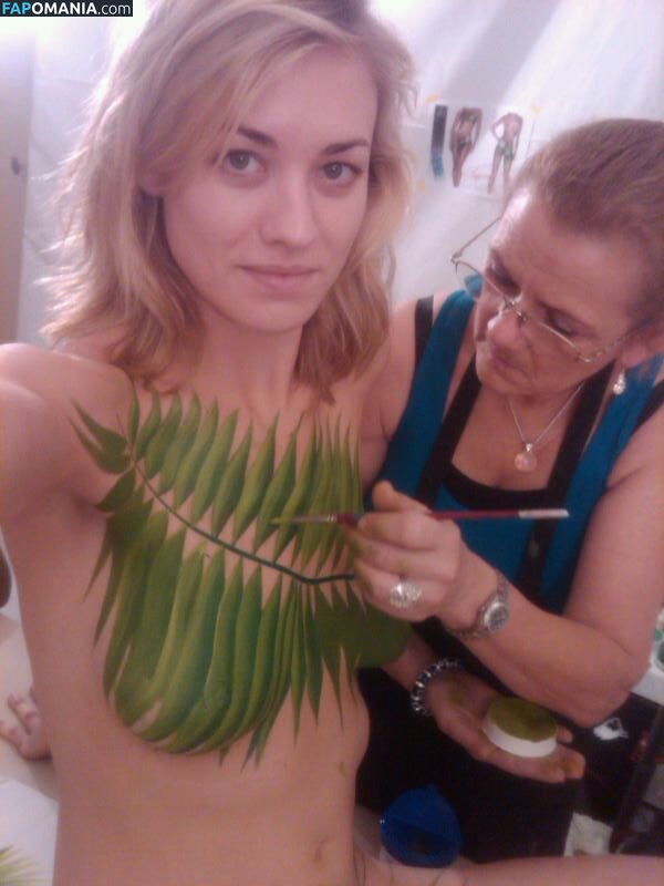 Yvonne Strahovski Nude Leaked Photo #75