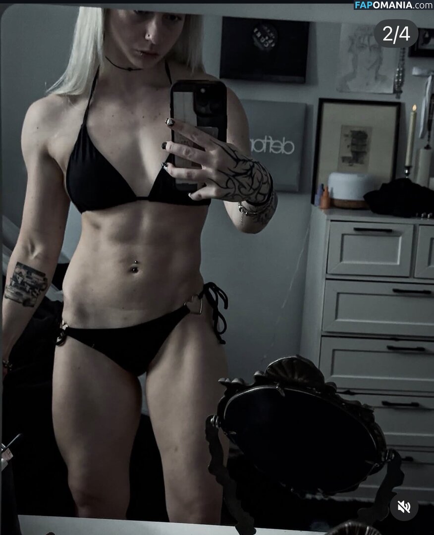 6natttynay9 / 6nattynat9 / tatievans Nude OnlyFans  Leaked Photo #1