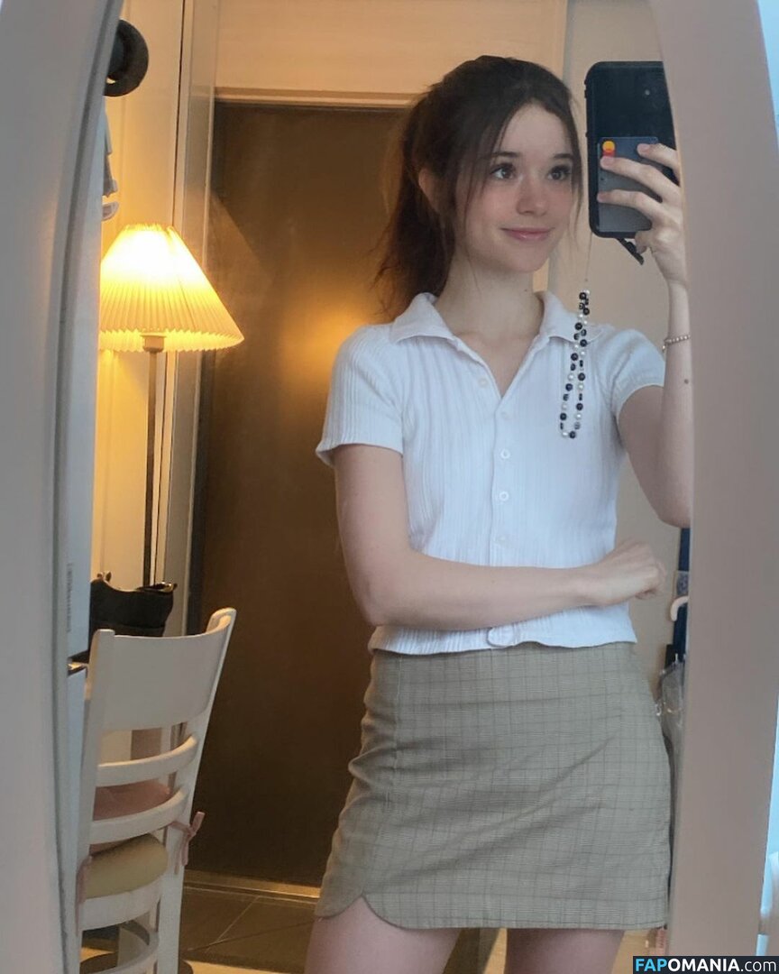  / A_Bit_Rebecca / A_Little_Rebecca Nude OnlyFans  Leaked Photo #3