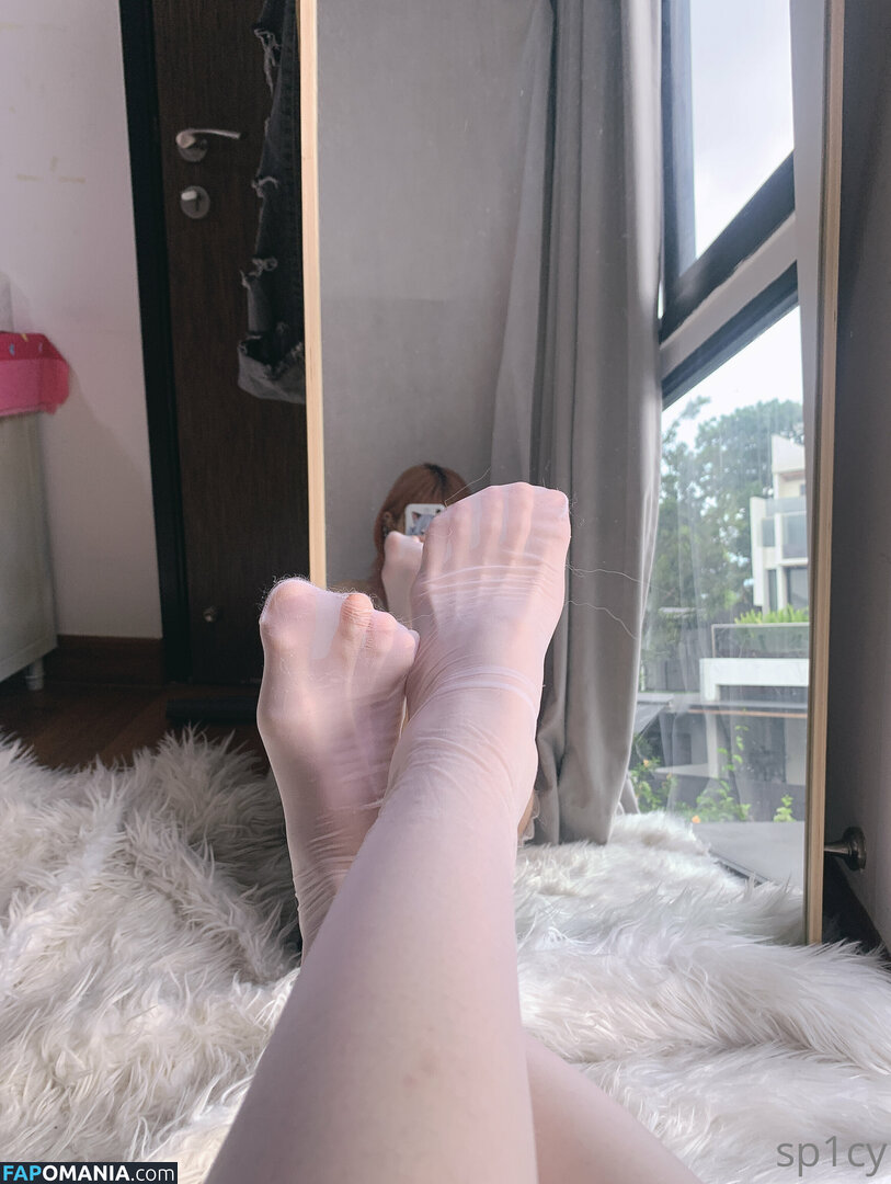 A1es5andra Nude OnlyFans  Leaked Photo #5