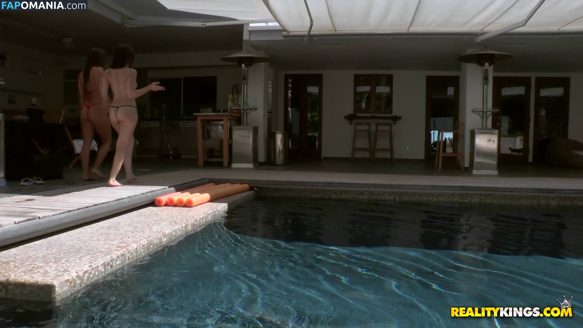 Abigail Mac / MsAbigailMac / abisfreepage / macnsqueze Nude OnlyFans  Leaked Photo #248