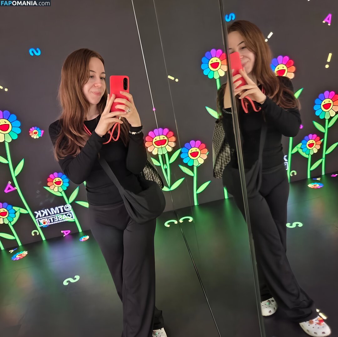 actuallyalisa / https: Nude OnlyFans  Leaked Photo #4