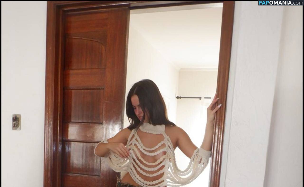 Addison Rae / addie_the_baddie / addisonraee Nude OnlyFans  Leaked Photo #30