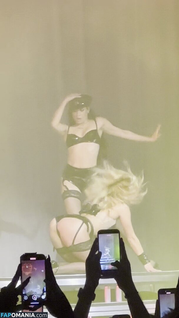 Addison Rae / addie_the_baddie / addisonraee Nude OnlyFans  Leaked Photo #50