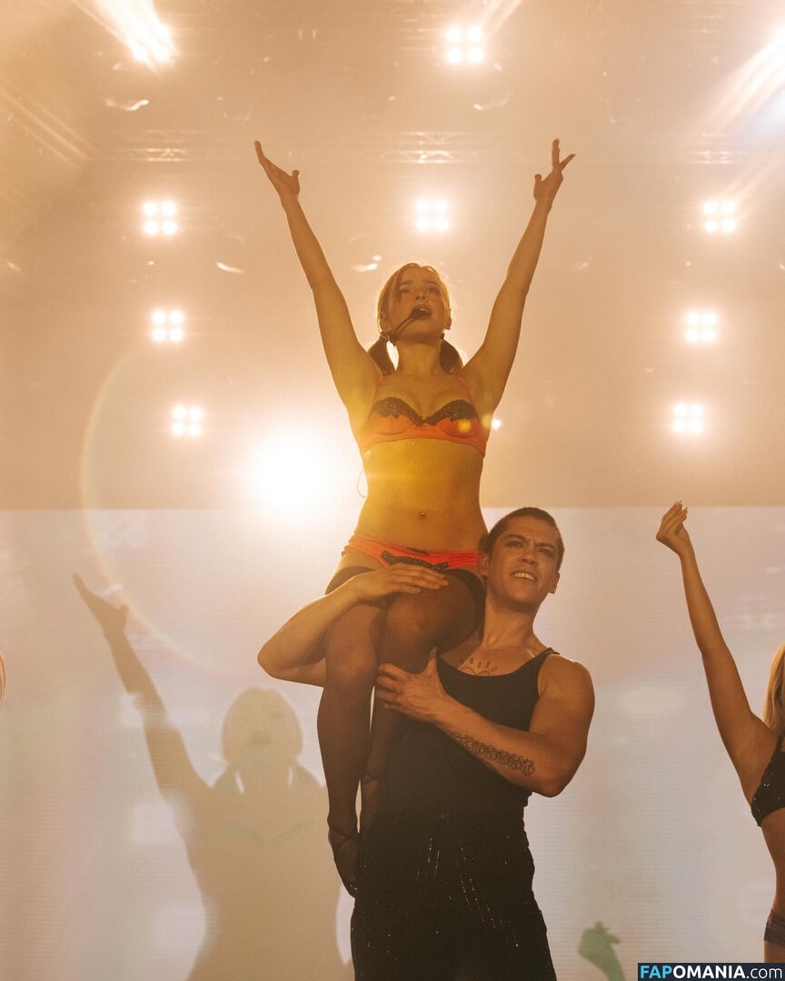 Addison Rae / addie_the_baddie / addisonraee Nude OnlyFans  Leaked Photo #75