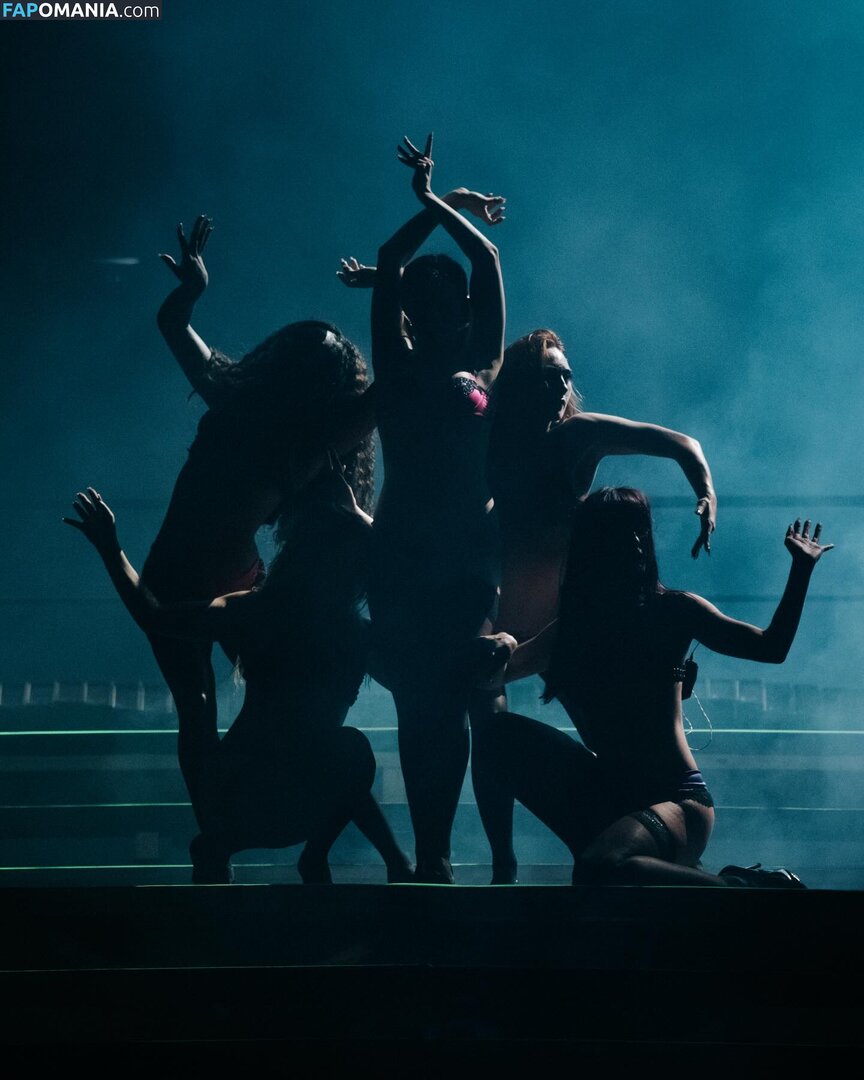 Addison Rae / addie_the_baddie / addisonraee Nude OnlyFans  Leaked Photo #76