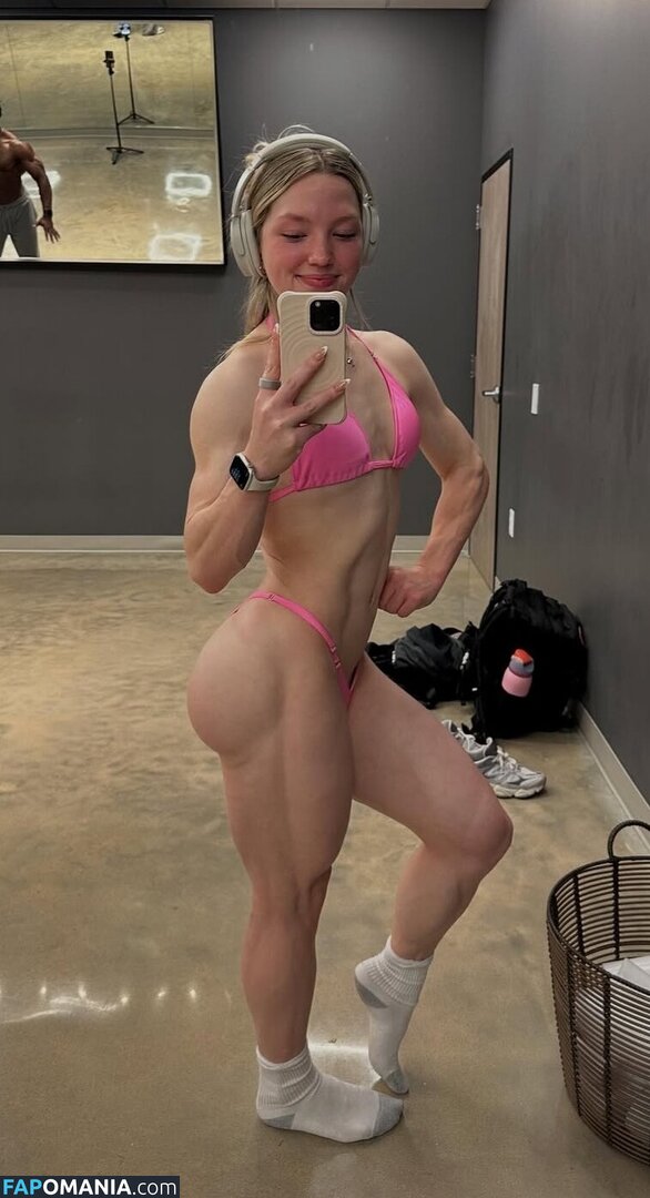 Addison Shields / addisonbrinley Nude OnlyFans  Leaked Photo #5