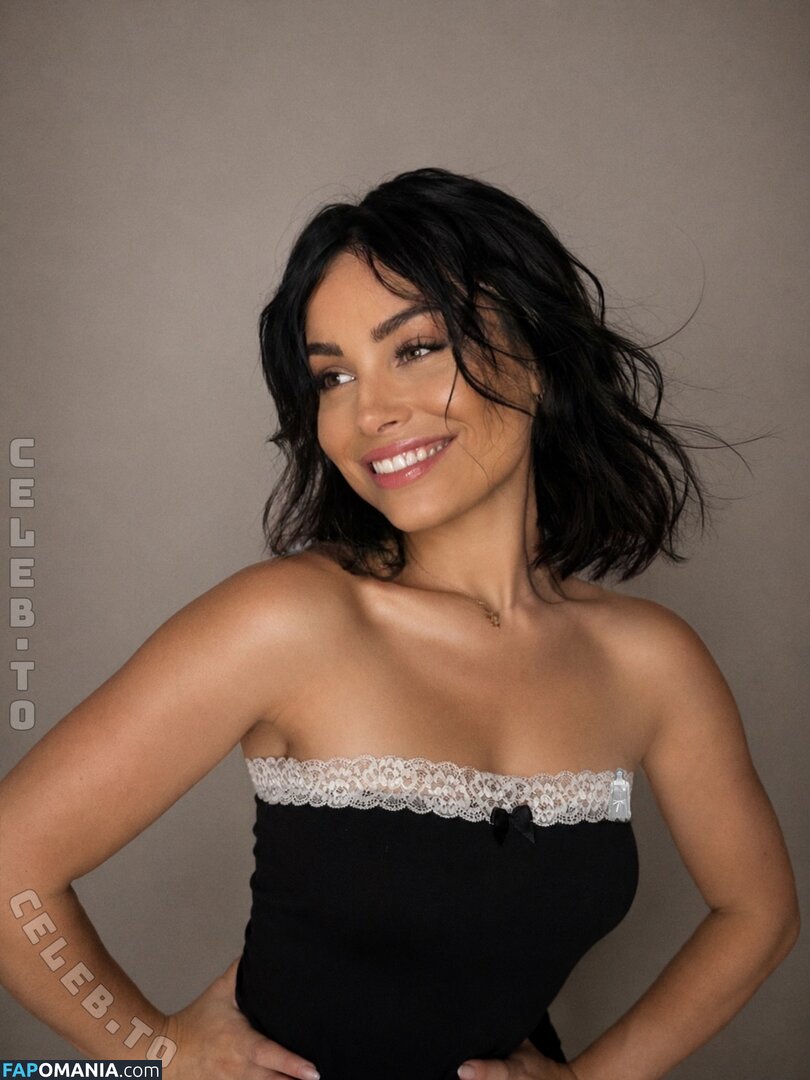 Adele_tsy Nude OnlyFans  Leaked Photo #2
