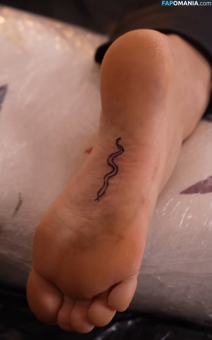 Adeline Chetail Nude OnlyFans  Leaked Photo #4