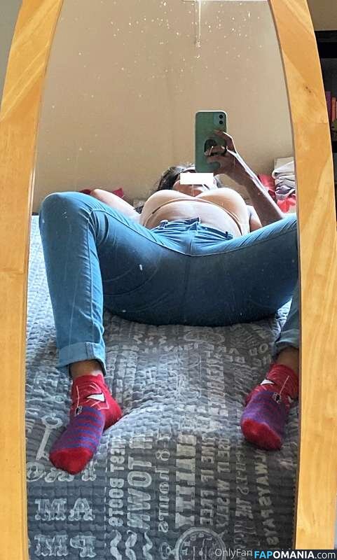 Adhana / sluttylabrat Nude OnlyFans  Leaked Photo #9