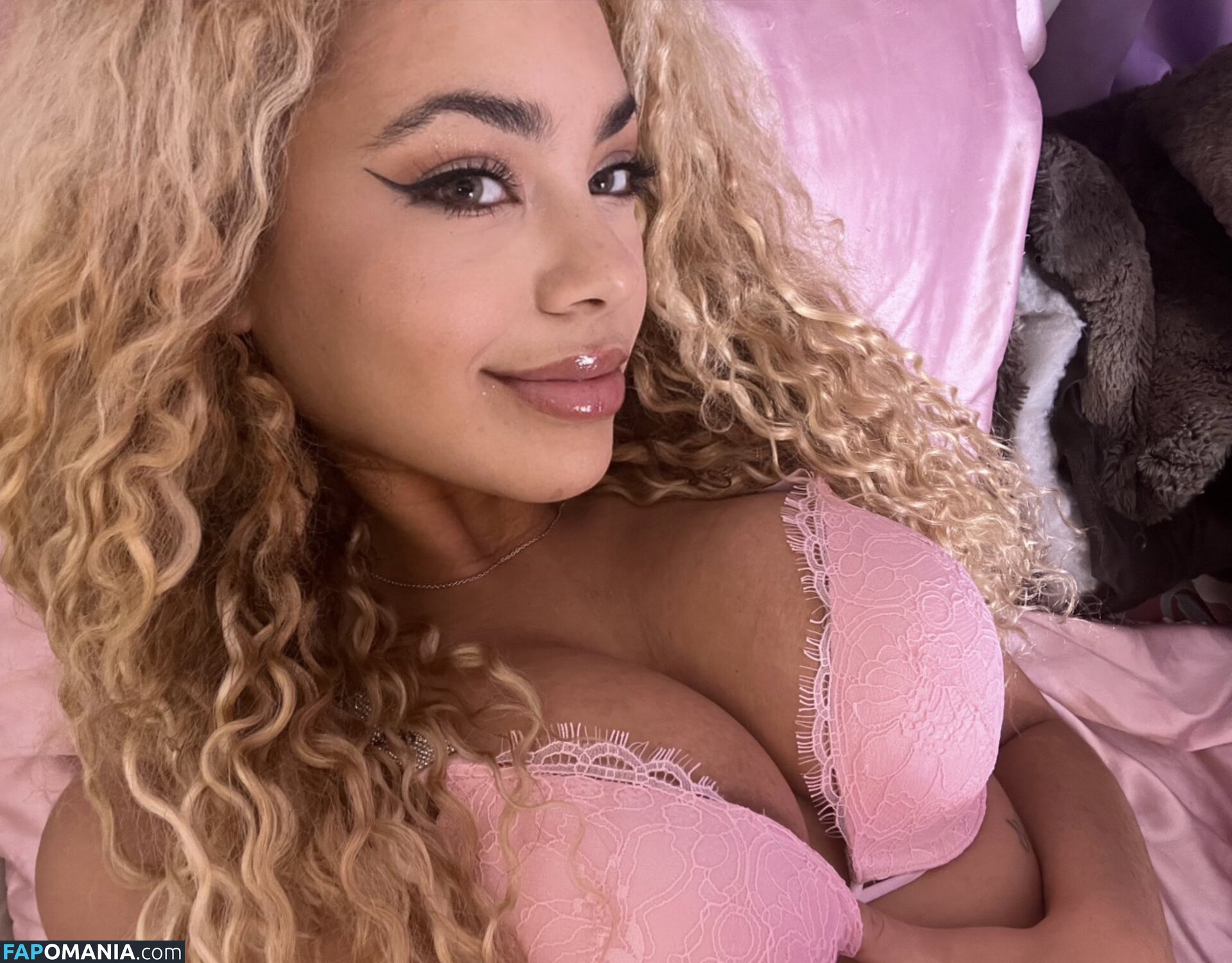 Rio Adrianna / adrianarios00 Nude OnlyFans  Leaked Photo #3