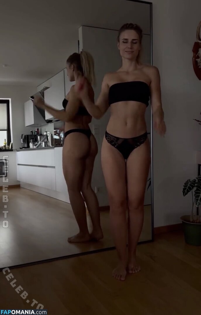 Adrienne Koleszar / adrienne_koleszar Nude OnlyFans  Leaked Photo #1