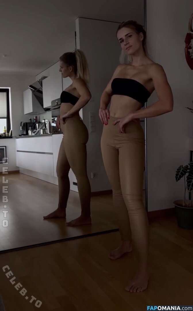 Adrienne Koleszar / adrienne_koleszar Nude OnlyFans  Leaked Photo #2