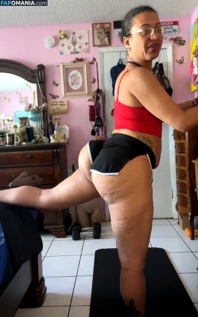 2xthesunshineinc / Afiya Sunshine / AfiyaSunshine / https: / queenafiyasunshine Nude OnlyFans  Leaked Photo #12