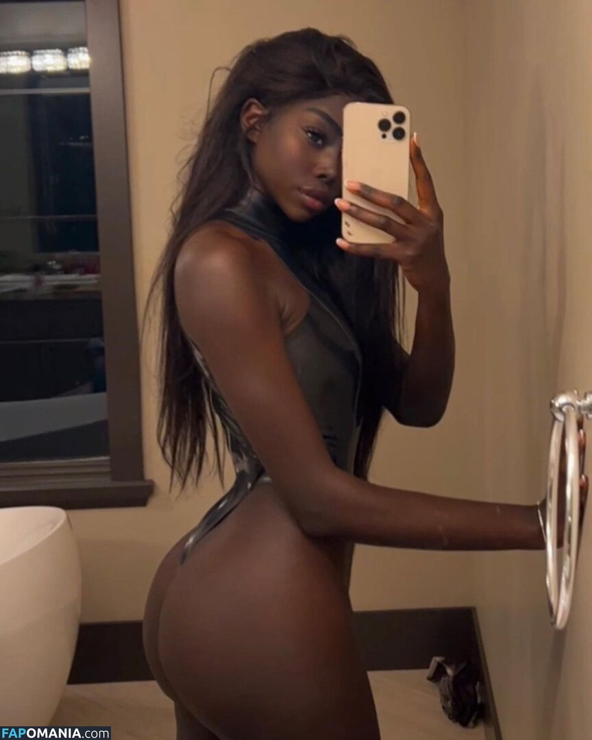 African Booty Meat / curvyandnatural Nude OnlyFans  Leaked Photo #2