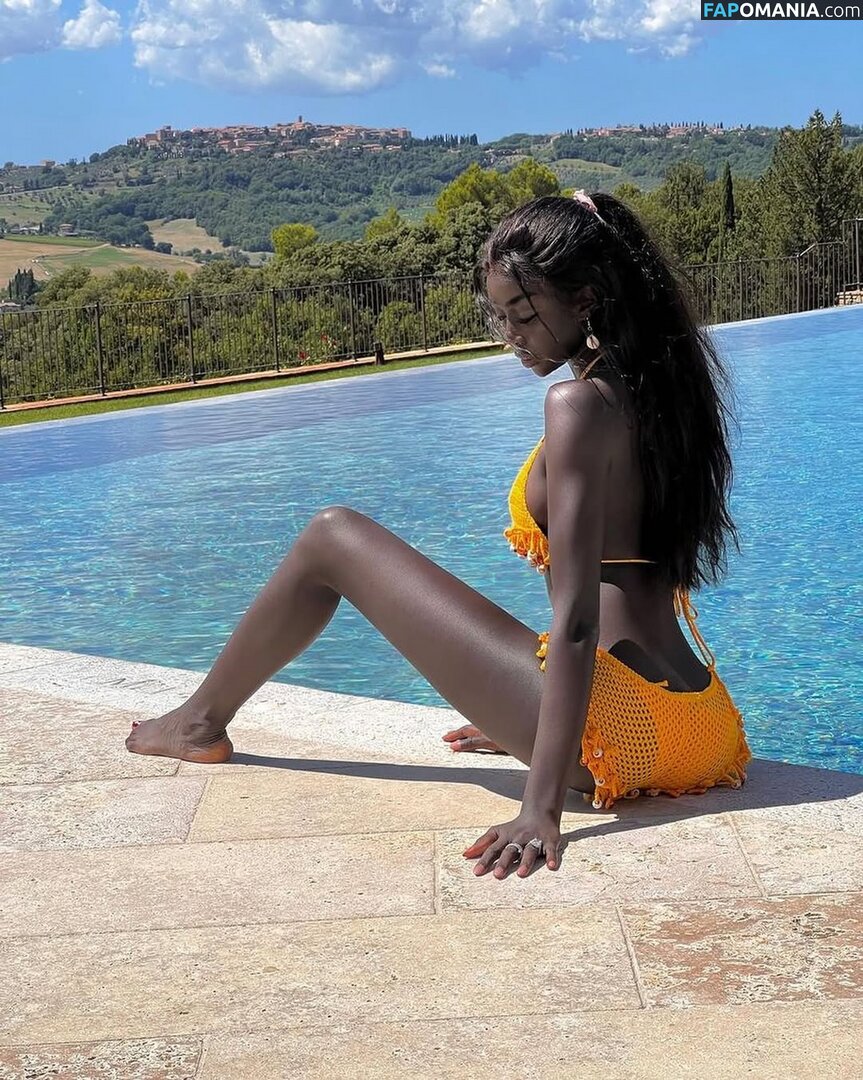 African Booty Meat / curvyandnatural Nude OnlyFans  Leaked Photo #3