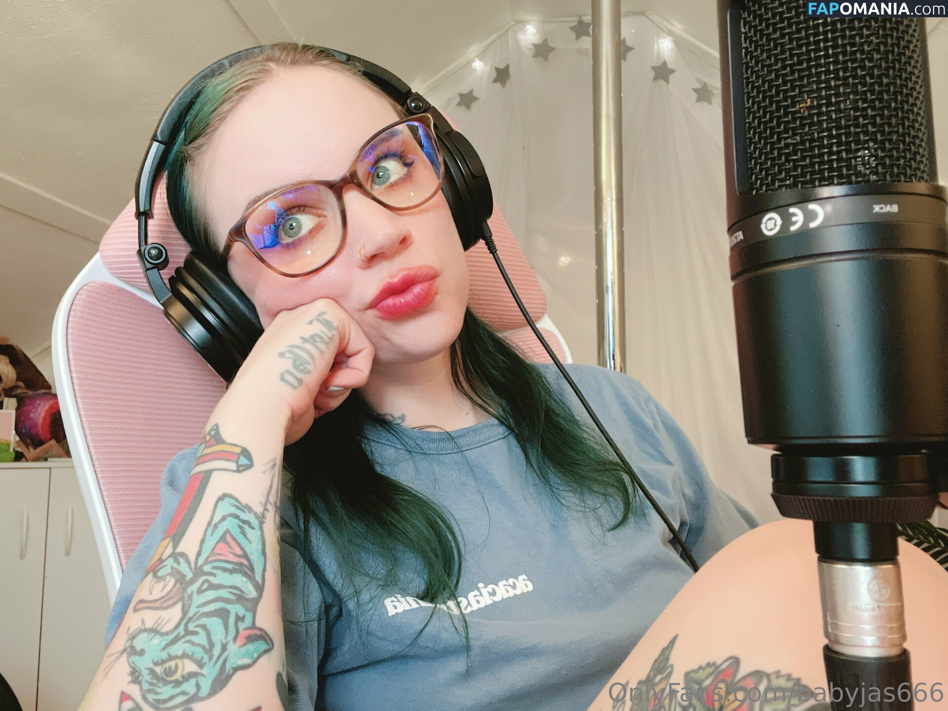 Ahptik / babyjas666 / babyjascb / girlfriends.girlfriend Nude OnlyFans  Leaked Photo #27