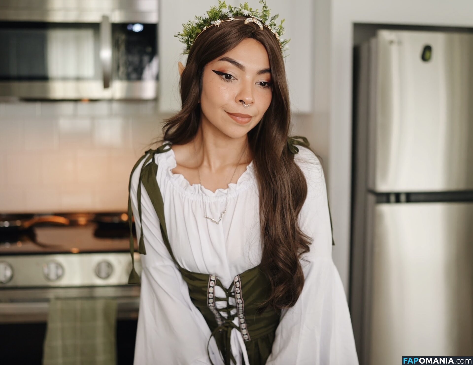 Aileen Perez / Aileen Senpai / AileenSenpaiReacts / aileensenpai Nude OnlyFans  Leaked Photo #3