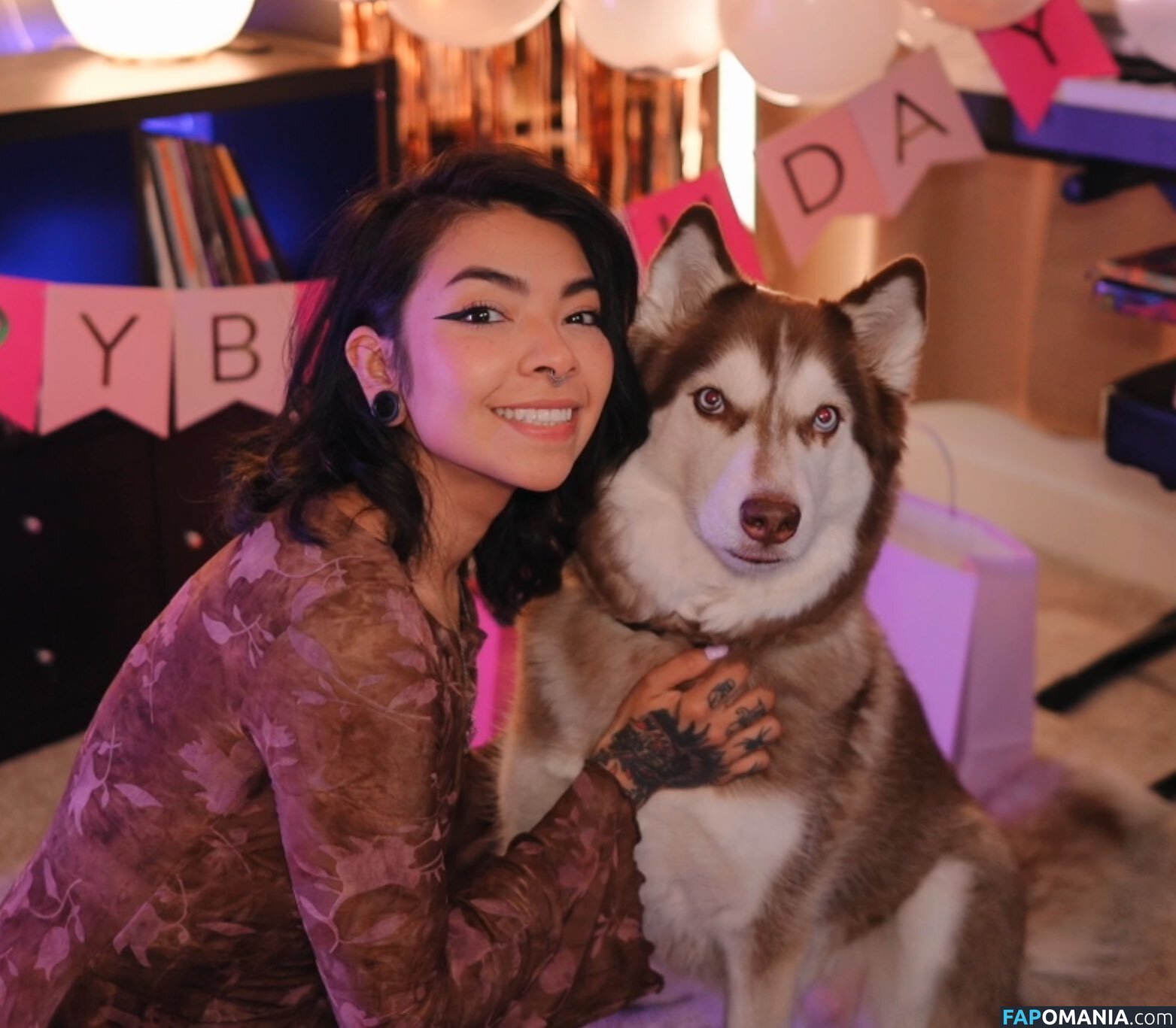 Aileen Perez / Aileen Senpai / AileenSenpaiReacts / aileensenpai Nude OnlyFans  Leaked Photo #5