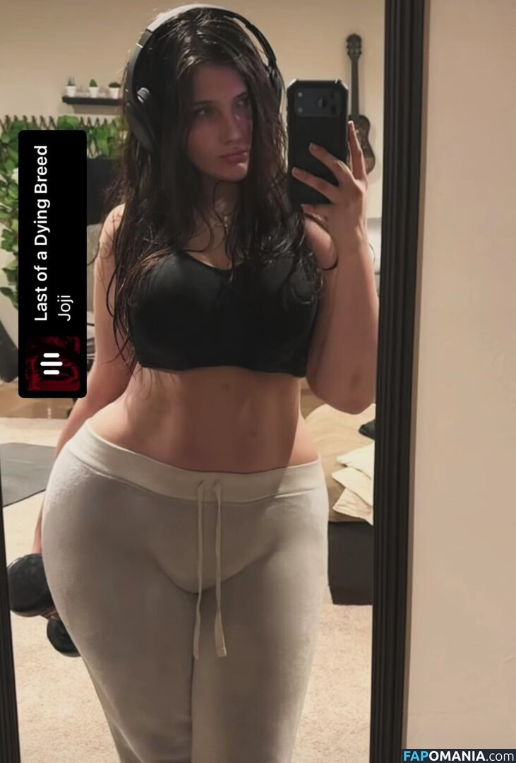 Aimie Valencia / aimie_valencia Nude OnlyFans  Leaked Photo #1