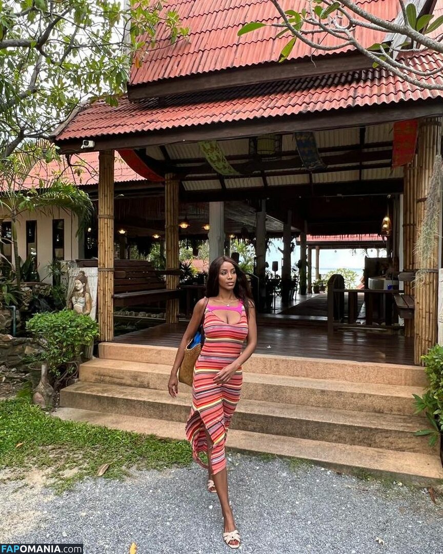 Ainett Stephens / ainettstephens / ainettstephensreal Nude OnlyFans  Leaked Photo #51