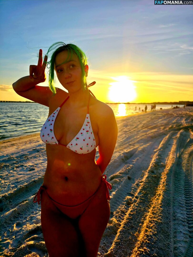 Airica Demia / myinsta_airicademia Nude OnlyFans  Leaked Photo #4