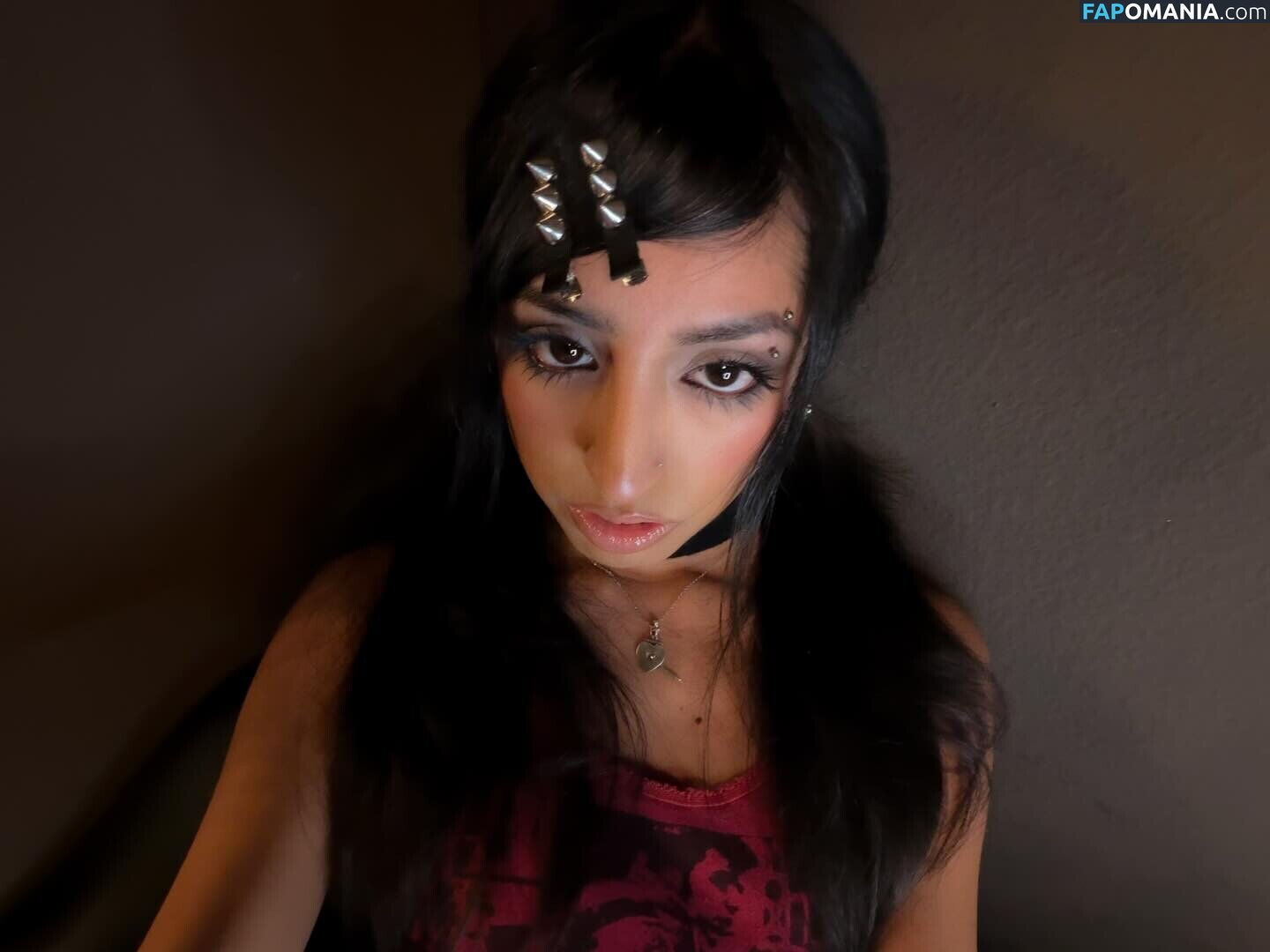 Aislinn Ritchie / aislinnritchie Nude OnlyFans  Leaked Photo #7