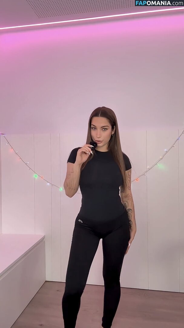 akumagirrl Nude OnlyFans  Leaked Photo #4