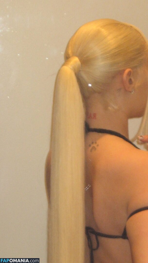 Alabama Barker / alabamaluellabarker Nude OnlyFans  Leaked Photo #148