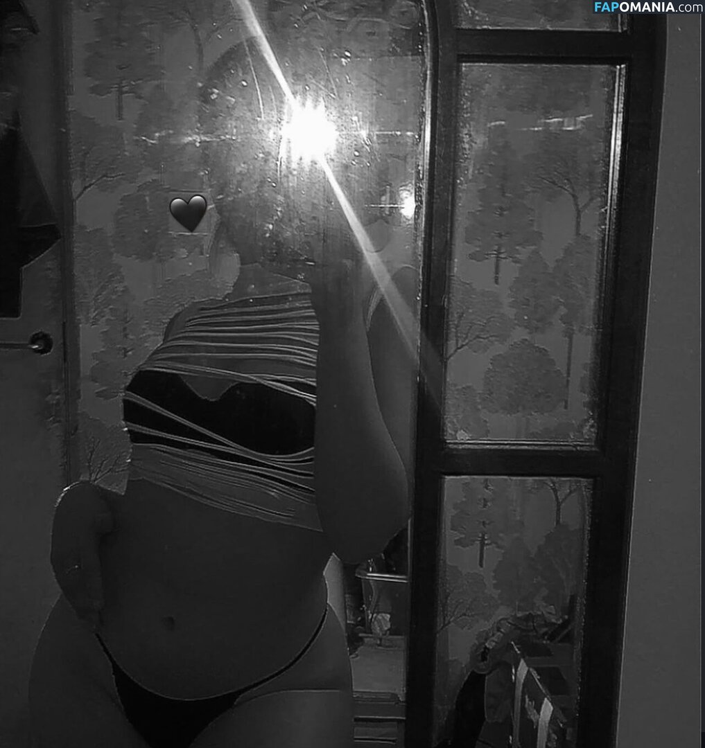 Aleksavuwu / alexavip Nude OnlyFans  Leaked Photo #4