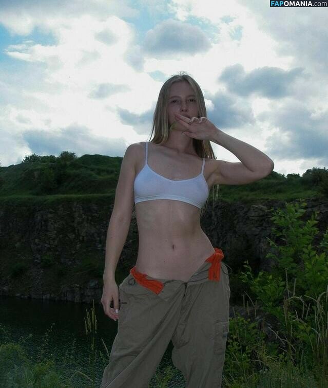 Alena Barhalenko / iam.alenyshka Nude OnlyFans  Leaked Photo #10