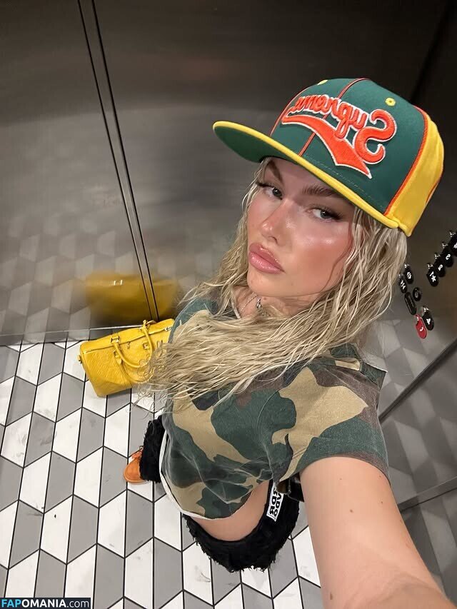 Alexa Tiziani / alexatiziani Nude OnlyFans  Leaked Photo #12