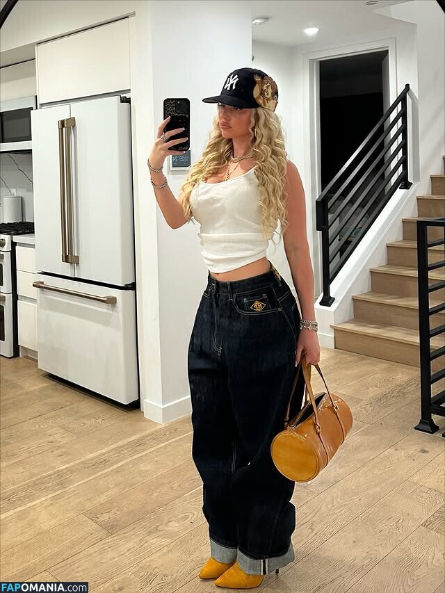 Alexa Tiziani / alexatiziani Nude OnlyFans  Leaked Photo #13