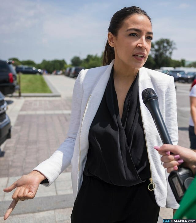 AOC / Alexandria Ocasio-Cortez Nude OnlyFans  Leaked Photo #47