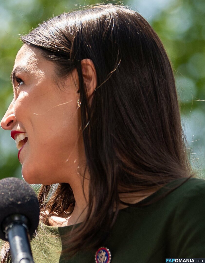 AOC / Alexandria Ocasio-Cortez Nude OnlyFans  Leaked Photo #131