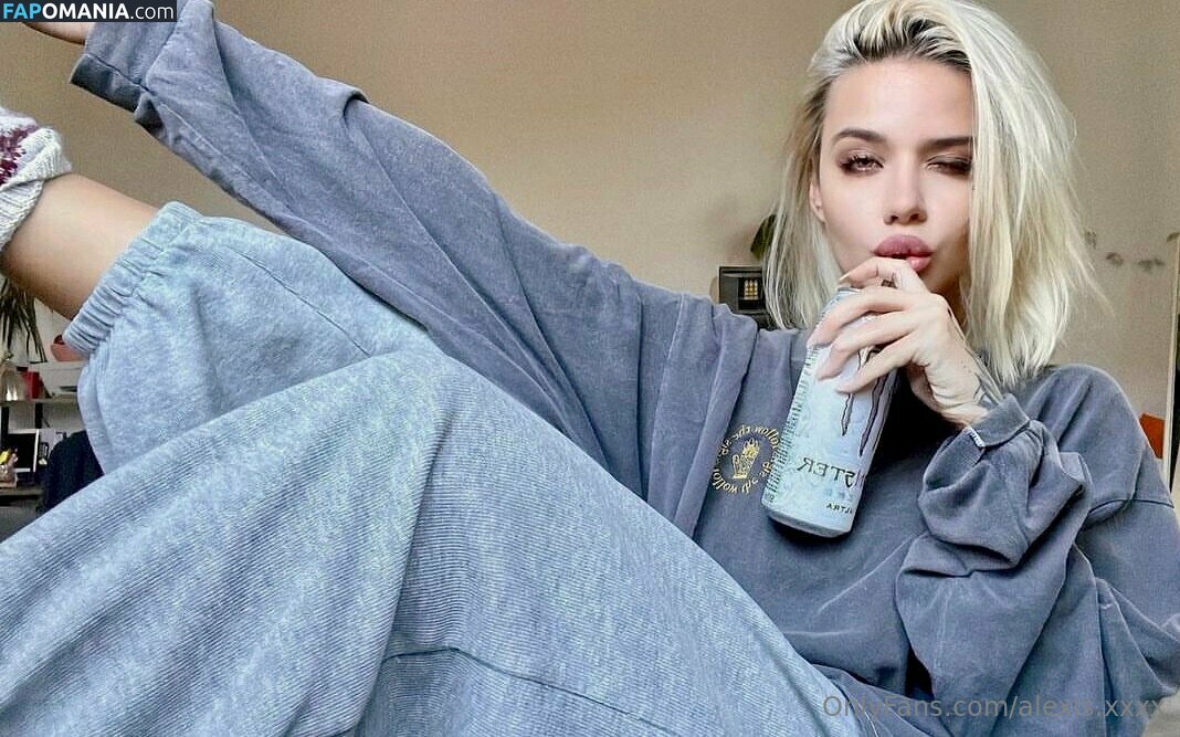 alexis.xxxx / xx.alexis Nude OnlyFans  Leaked Photo #46