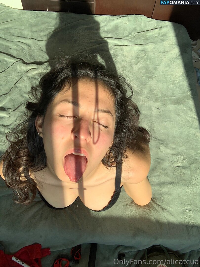 Alicatcua / Alicatcua_ Nude OnlyFans  Leaked Photo #9