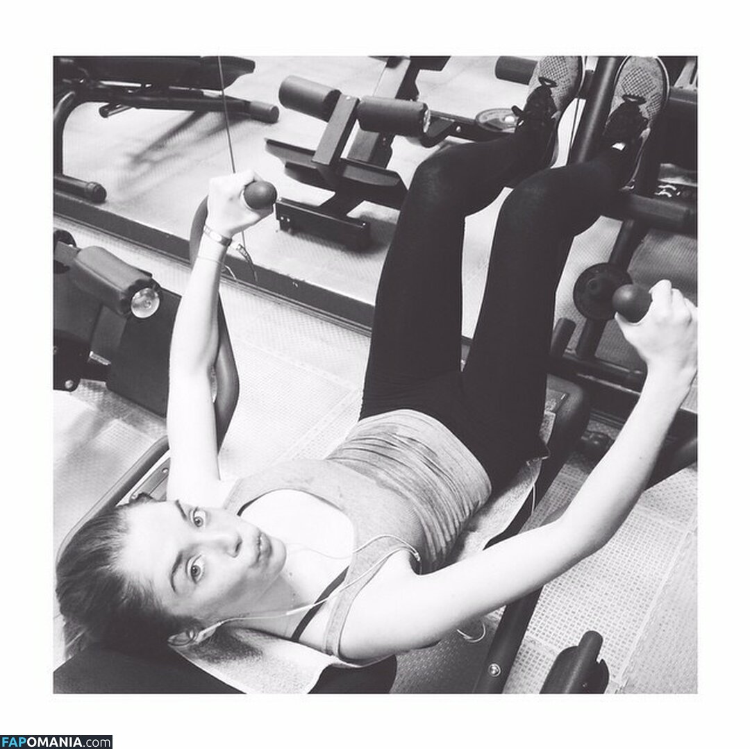 Alice Isaaz / aliceisaaz Nude OnlyFans  Leaked Photo #51