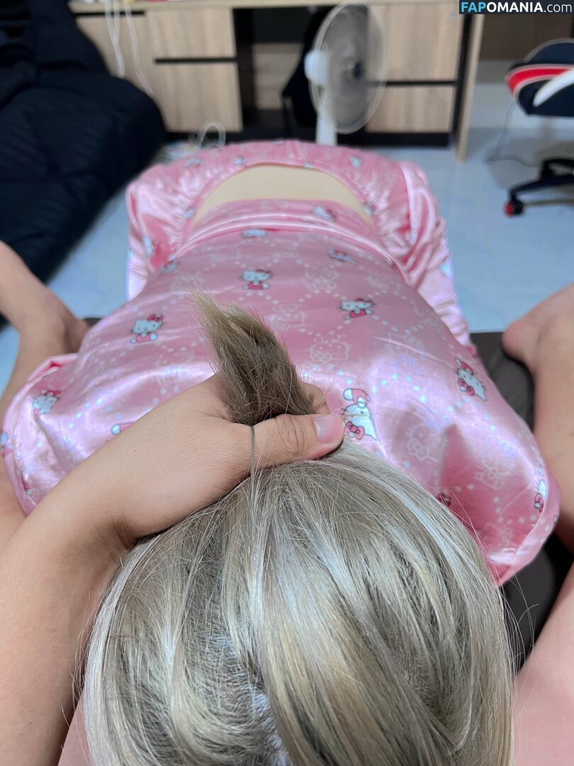 Alice's PooPeaw / Phonthawan Klompua / Poopeaw09 / alicespoopeaw / poopoo1998 / พรธวัล กลมพั้ว Nude OnlyFans  Leaked Photo #15