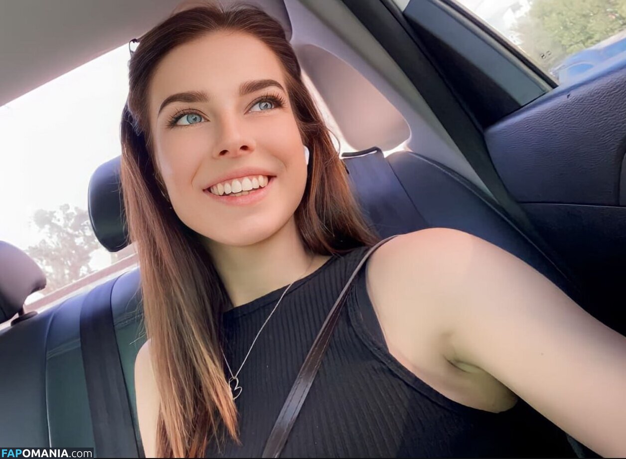 alicelune / alicelunee Nude OnlyFans  Leaked Photo #16