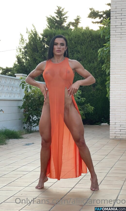 Alicia Romero / aliiciaromeroo Nude OnlyFans  Leaked Photo #18