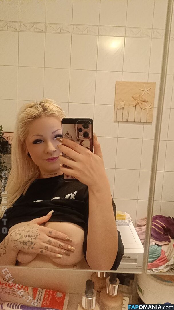 Alicia Vanessa / _aliciavanessa_ / einfachalicia0 Nude OnlyFans  Leaked Photo #1
