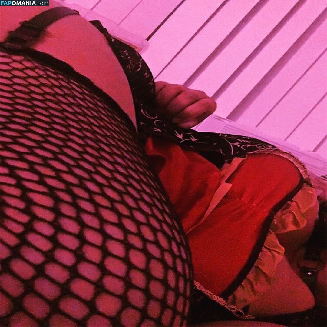 Aliciaxlife / aliciaxdeath / aliciaxlifeVT / https: Nude OnlyFans  Leaked Photo #1